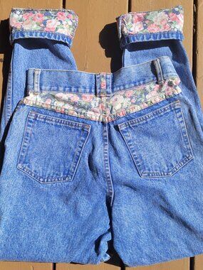 Manisha Vintage High Rise Denim Jeans with Floral Design